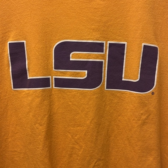 Louisiana State University Yellow T-Shirt size XL - Picture 4 of 5